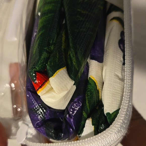 Fruit Pattern Tablecloth - Picture 4 of 5